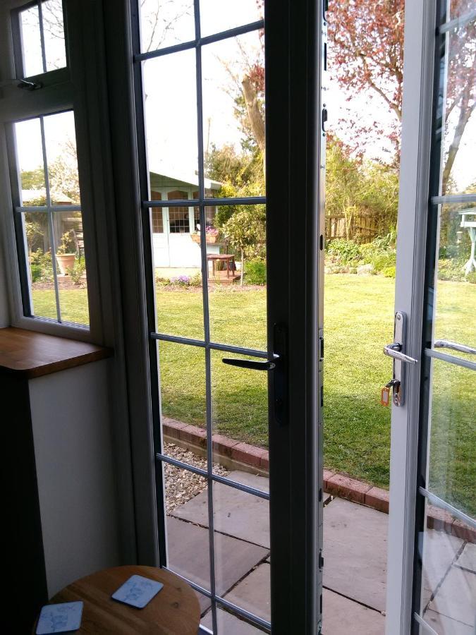 White Cottage B&B Spilsby Esterno foto