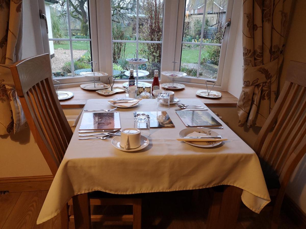 White Cottage B&B Spilsby Esterno foto