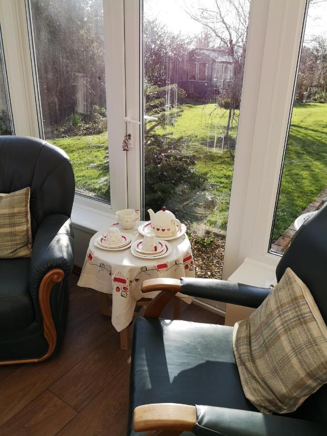 White Cottage B&B Spilsby Esterno foto